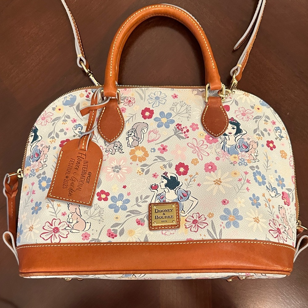 2023 Disney Dooney & Bourke Floral Snow White Dome Satchel in Cream and Brown